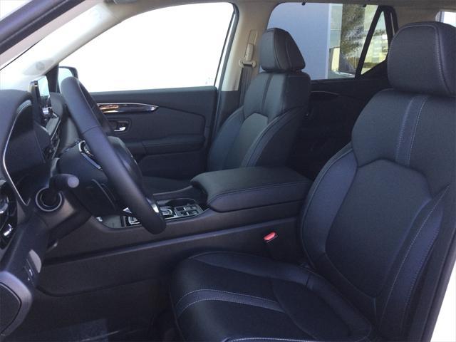 new 2025 Honda Pilot car, priced at $47,050