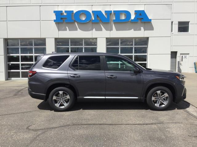 new 2025 Honda Pilot car, priced at $47,050