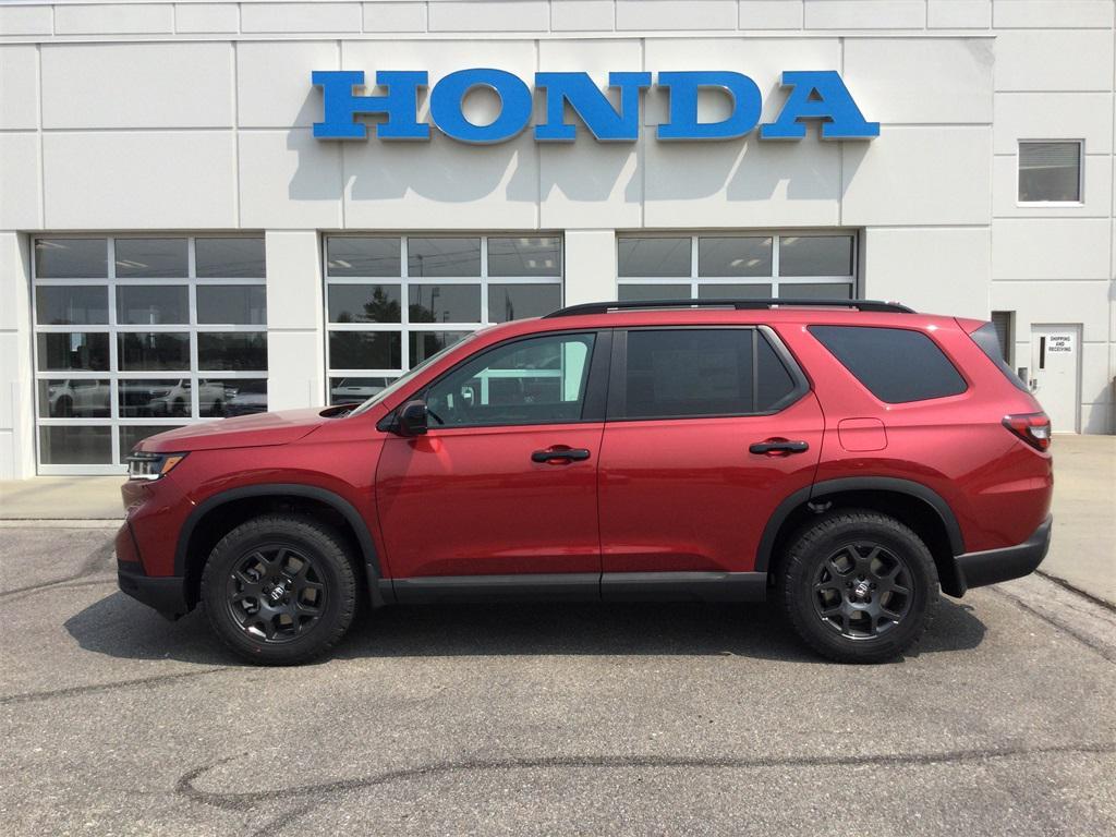 new 2025 Honda Pilot car, priced at $51,350