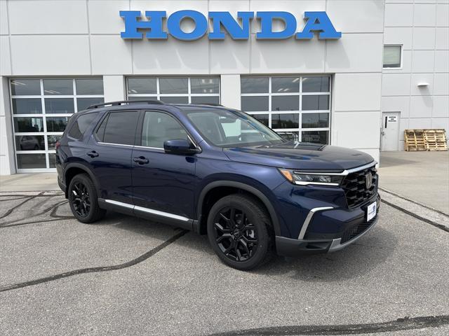 new 2025 Honda Pilot car, priced at $52,895