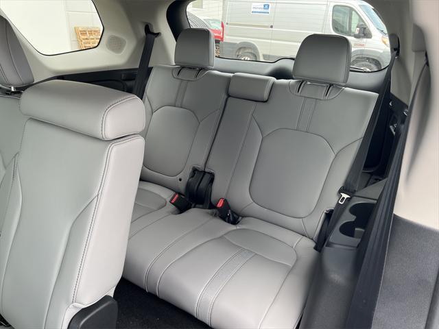 new 2025 Honda Pilot car, priced at $52,895