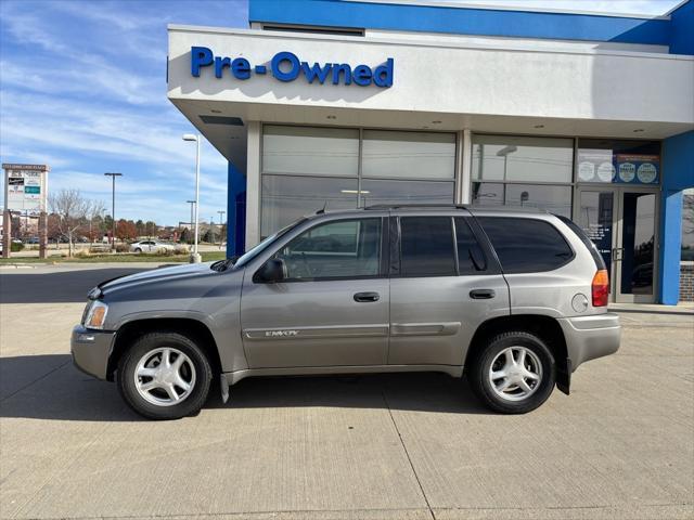 used 2005 GMC Envoy car, priced at $7,900