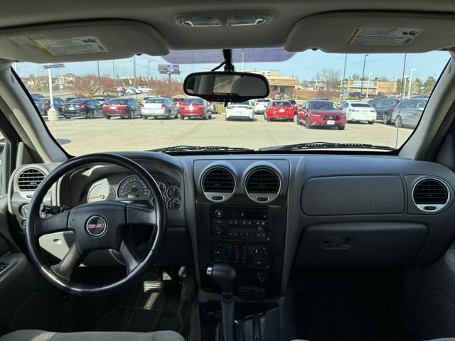 used 2005 GMC Envoy car, priced at $7,900