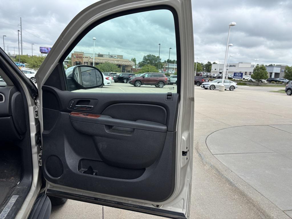 used 2013 Chevrolet Tahoe car, priced at $18,300