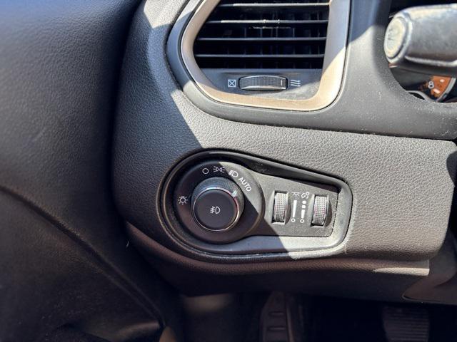 used 2016 Jeep Renegade car, priced at $11,400