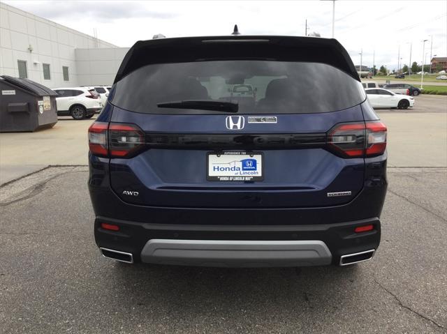 new 2025 Honda Pilot car, priced at $50,995