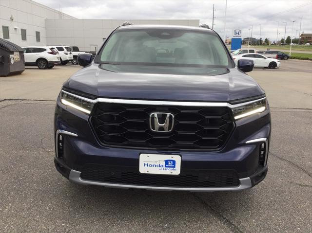 new 2025 Honda Pilot car, priced at $50,995