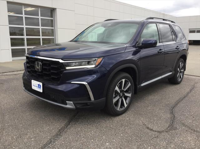 new 2025 Honda Pilot car, priced at $50,995