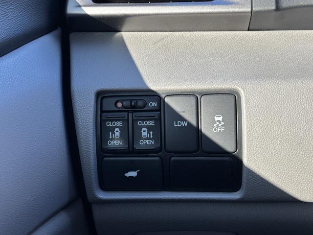 used 2015 Honda Odyssey car, priced at $17,300