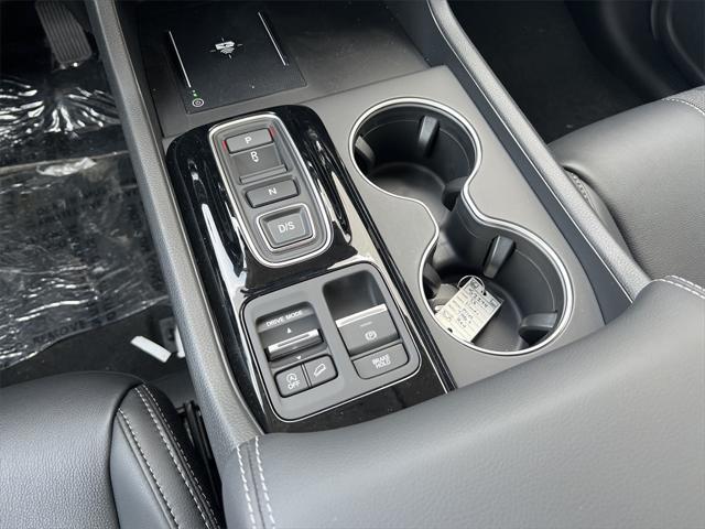new 2025 Honda Pilot car, priced at $54,255