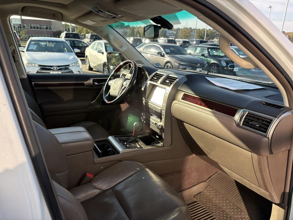 used 2017 Lexus GX 460 car, priced at $28,431
