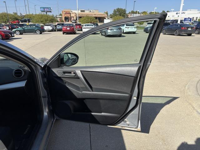 used 2013 Mazda Mazda3 car, priced at $7,900