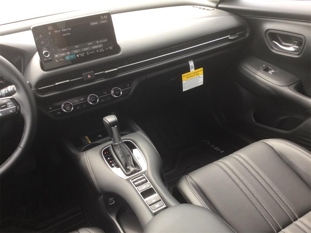new 2025 Honda HR-V car, priced at $32,395