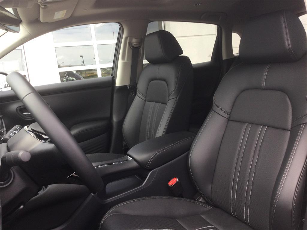 new 2025 Honda HR-V car, priced at $32,395