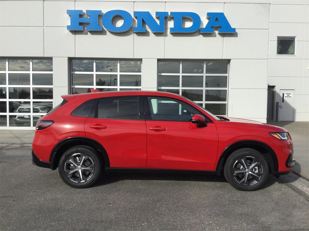 new 2025 Honda HR-V car, priced at $32,395