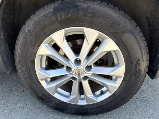 used 2016 Nissan Rogue car, priced at $13,300