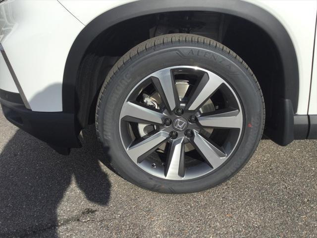 new 2025 Honda Pilot car, priced at $54,985
