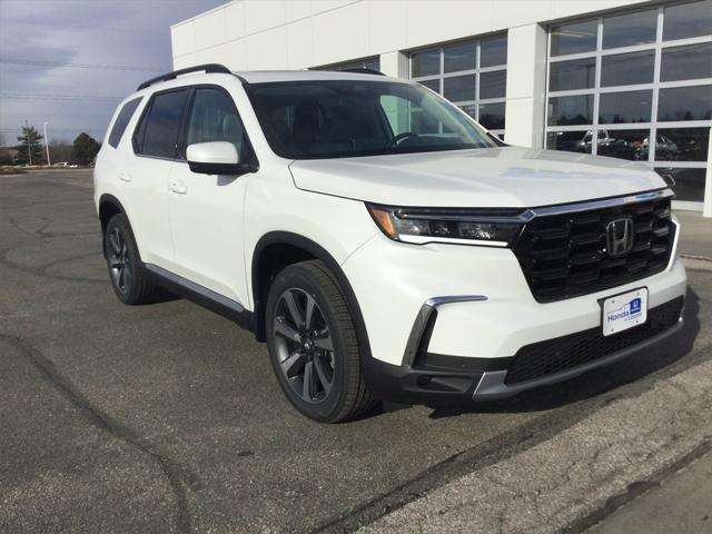 new 2025 Honda Pilot car, priced at $54,985
