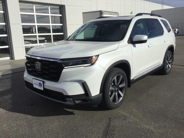 new 2025 Honda Pilot car, priced at $54,985