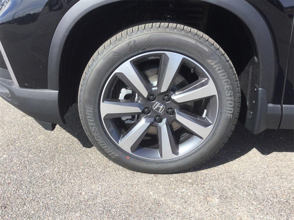 new 2025 Honda Pilot car, priced at $54,530