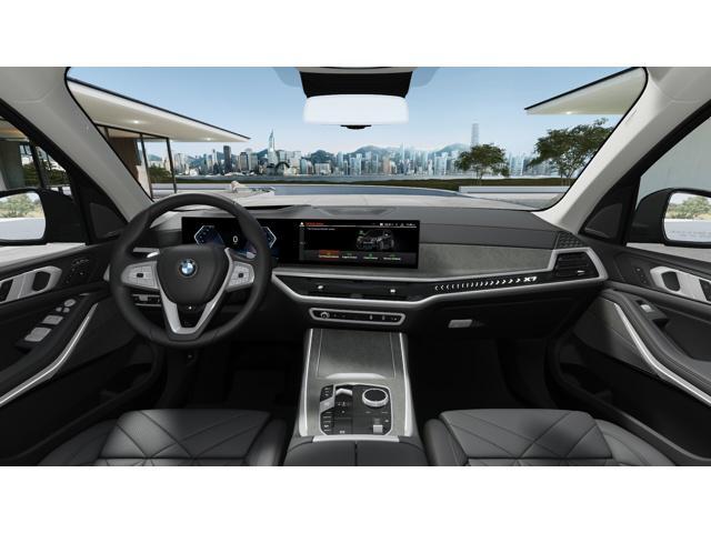 new 2025 BMW X7 car, priced at $92,700