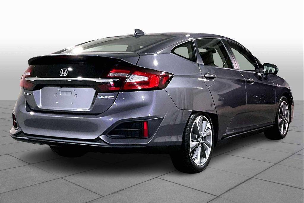 used 2018 Honda Clarity Plug-In Hybrid car, priced at $19,487
