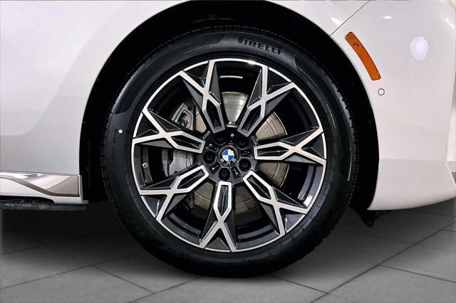 new 2025 BMW i7 car, priced at $111,205
