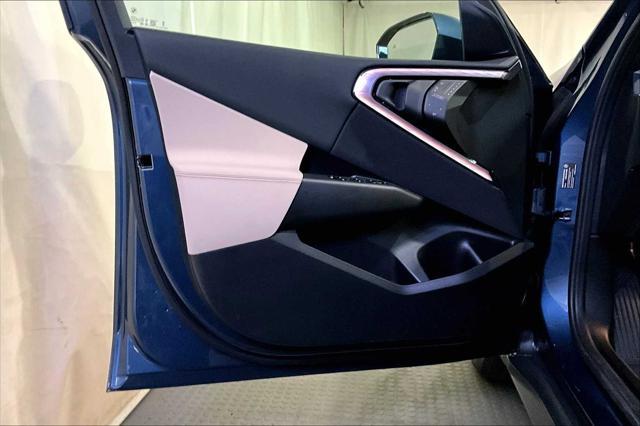 new 2025 BMW X3 car, priced at $54,275
