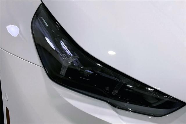 new 2025 BMW M5 car, priced at $127,125