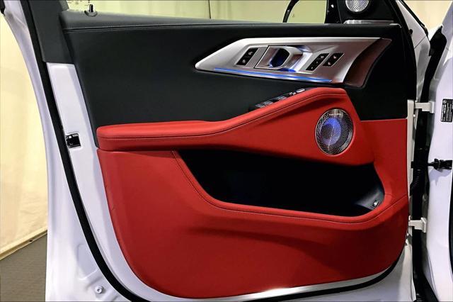new 2025 BMW XM car, priced at $167,095