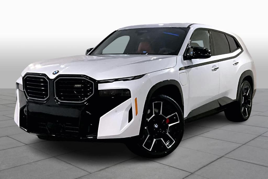 new 2025 BMW XM car, priced at $167,095