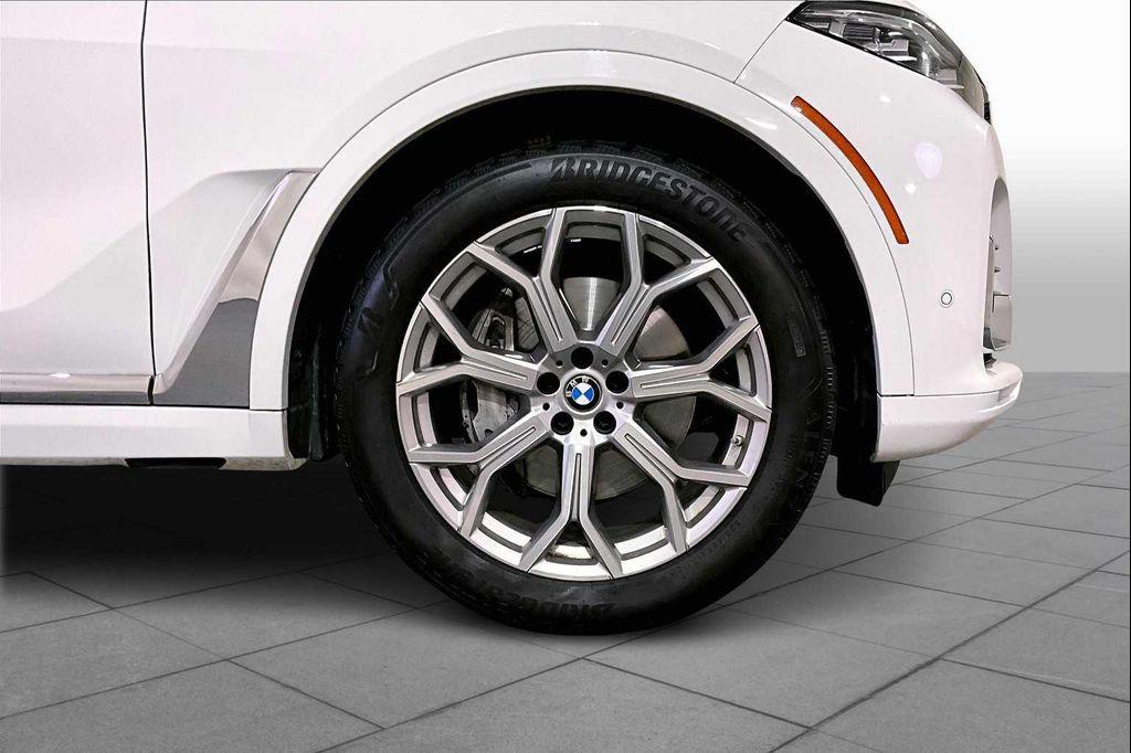 used 2022 BMW X7 car, priced at $43,287