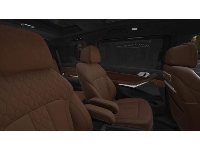 new 2026 BMW X7 car, priced at $118,630