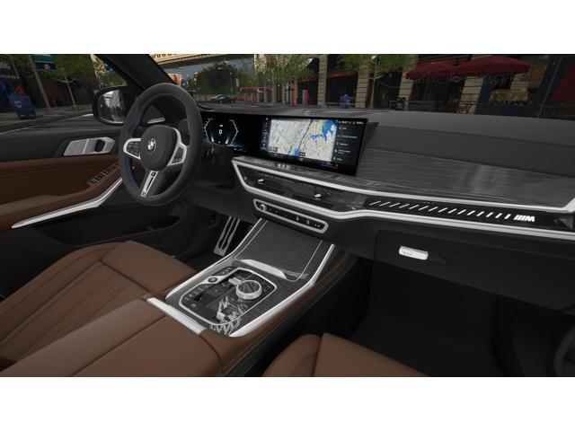 new 2026 BMW X7 car, priced at $118,630