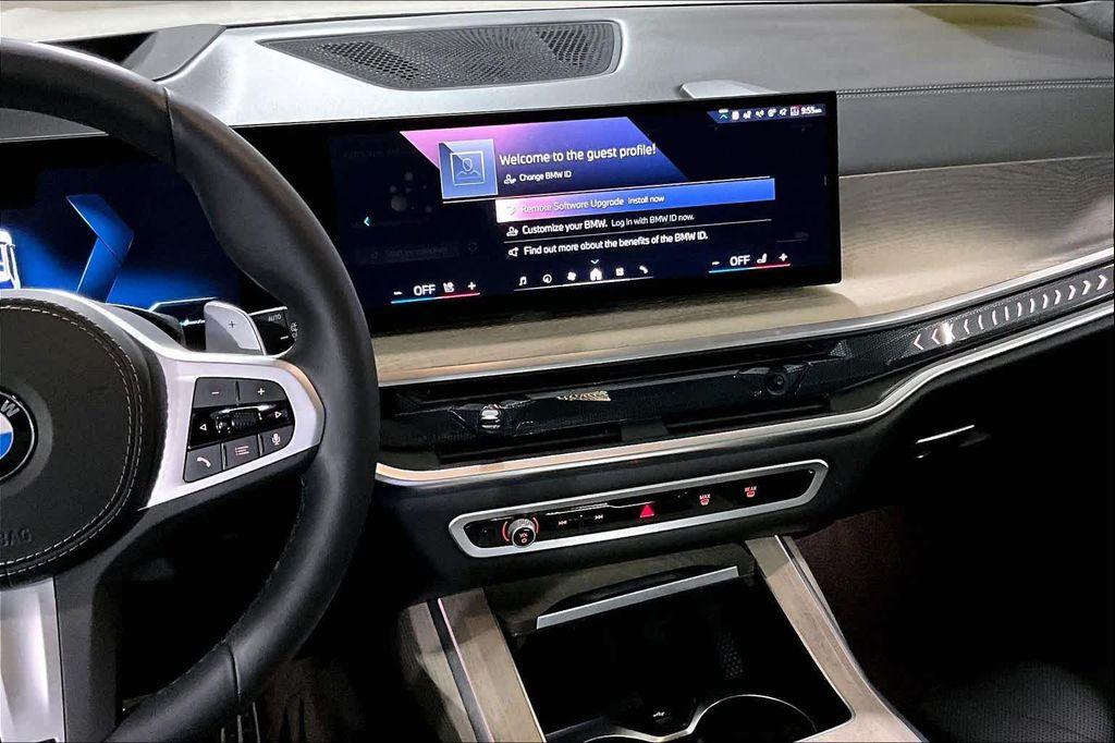 used 2025 BMW X7 car, priced at $81,987