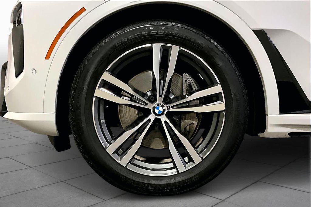 used 2025 BMW X7 car, priced at $81,987