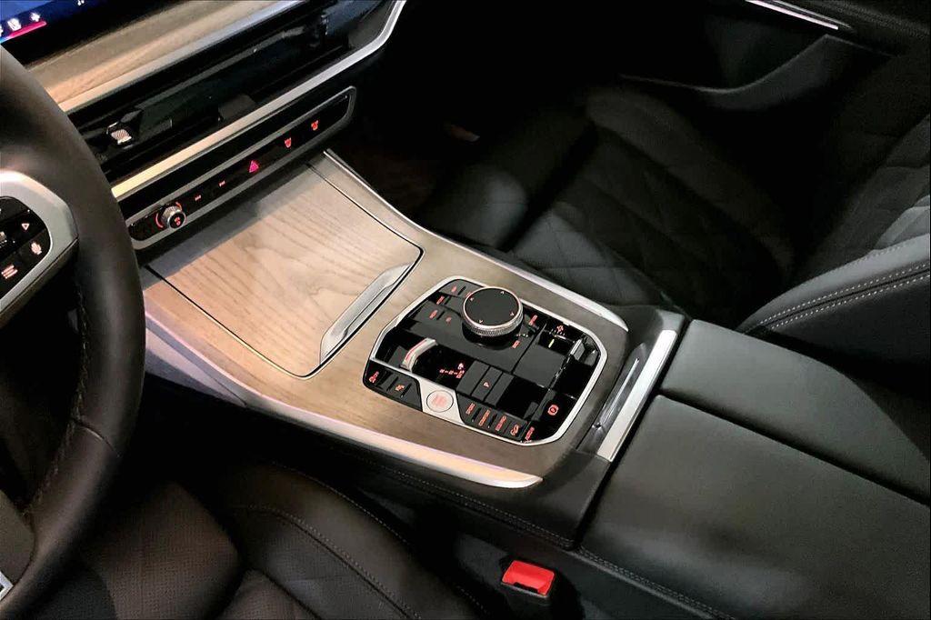 used 2025 BMW X7 car, priced at $81,987