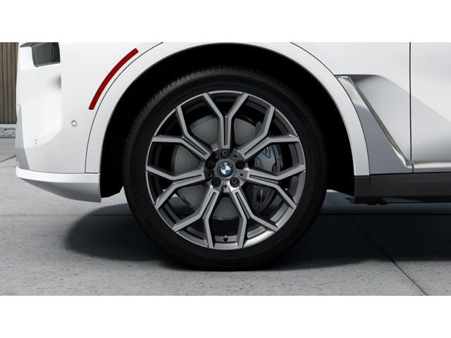 new 2026 BMW X7 car, priced at $90,415
