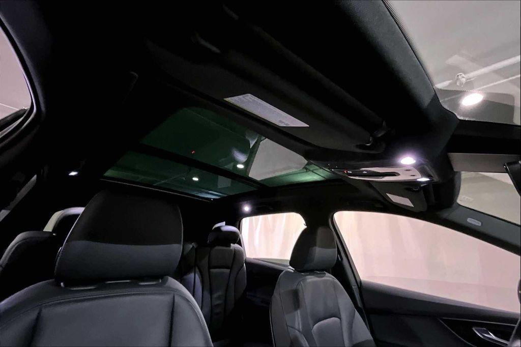 used 2022 Audi Q7 car, priced at $33,987