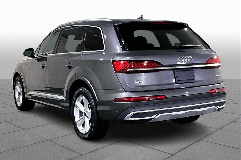 used 2022 Audi Q7 car, priced at $33,987