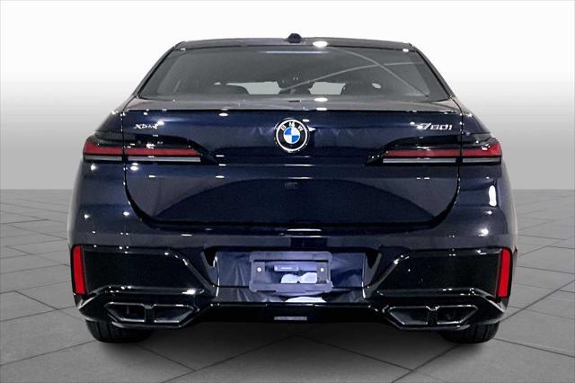 new 2025 BMW 760 car, priced at $128,325