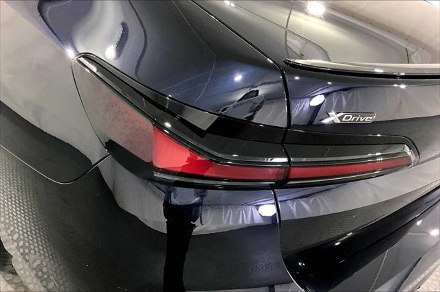 new 2025 BMW 760 car, priced at $128,325