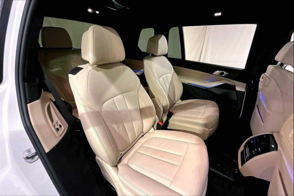 used 2021 BMW X7 car, priced at $39,487