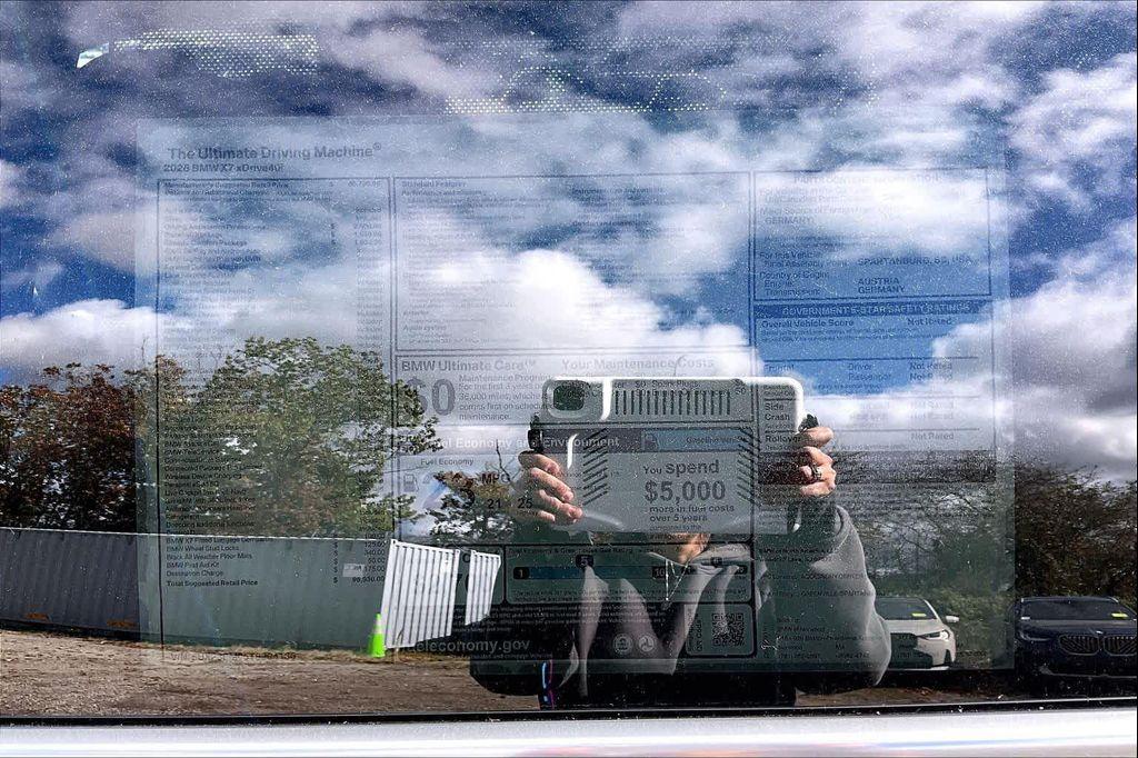 new 2026 BMW X7 car, priced at $95,930