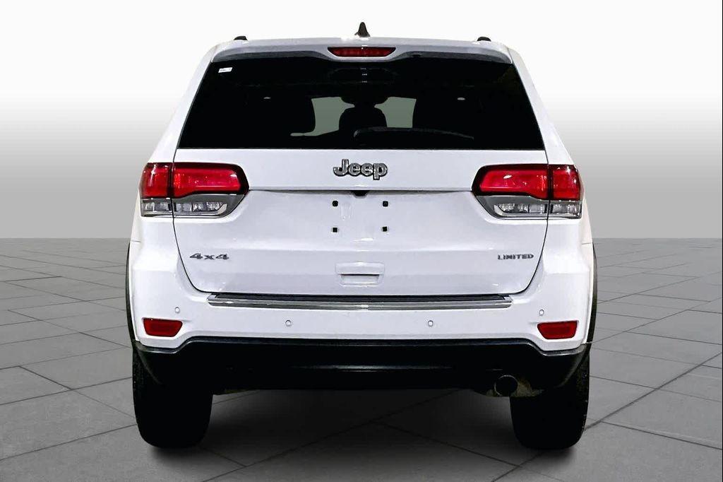 used 2021 Jeep Grand Cherokee car, priced at $23,787