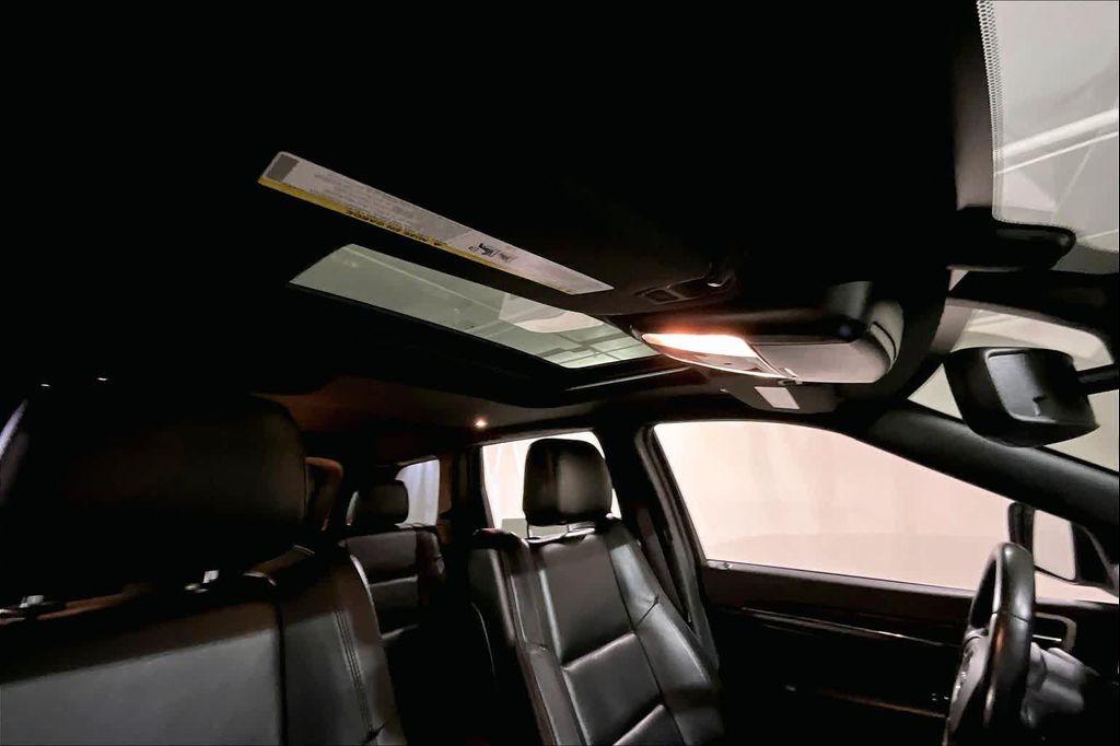 used 2021 Jeep Grand Cherokee car, priced at $23,787