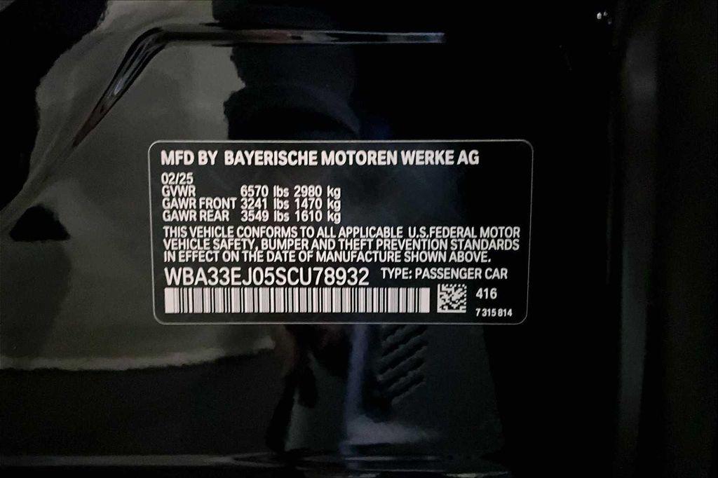 new 2025 BMW 760 car, priced at $132,525