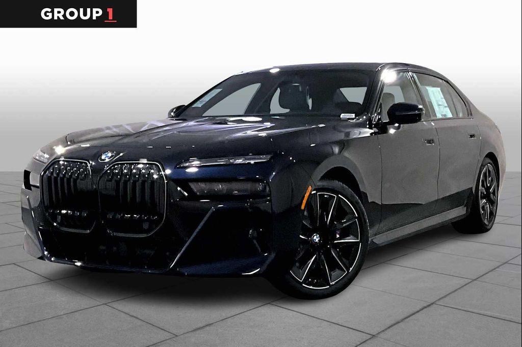 new 2025 BMW 760 car, priced at $132,525