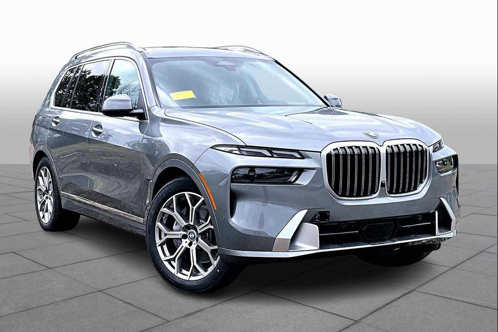 new 2026 BMW X7 car, priced at $91,465