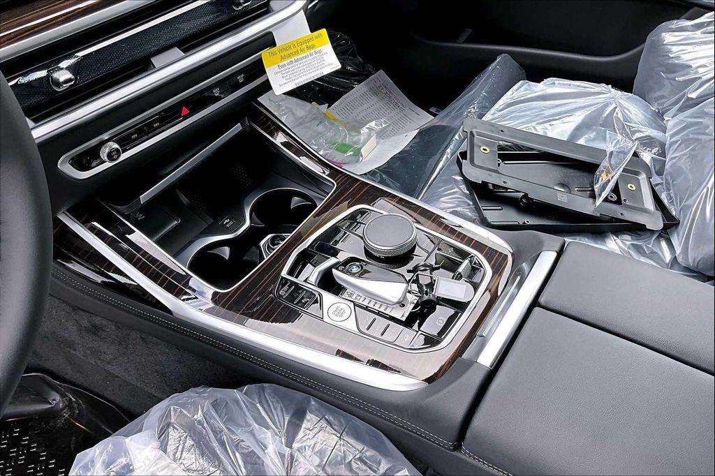 new 2026 BMW X7 car, priced at $91,465